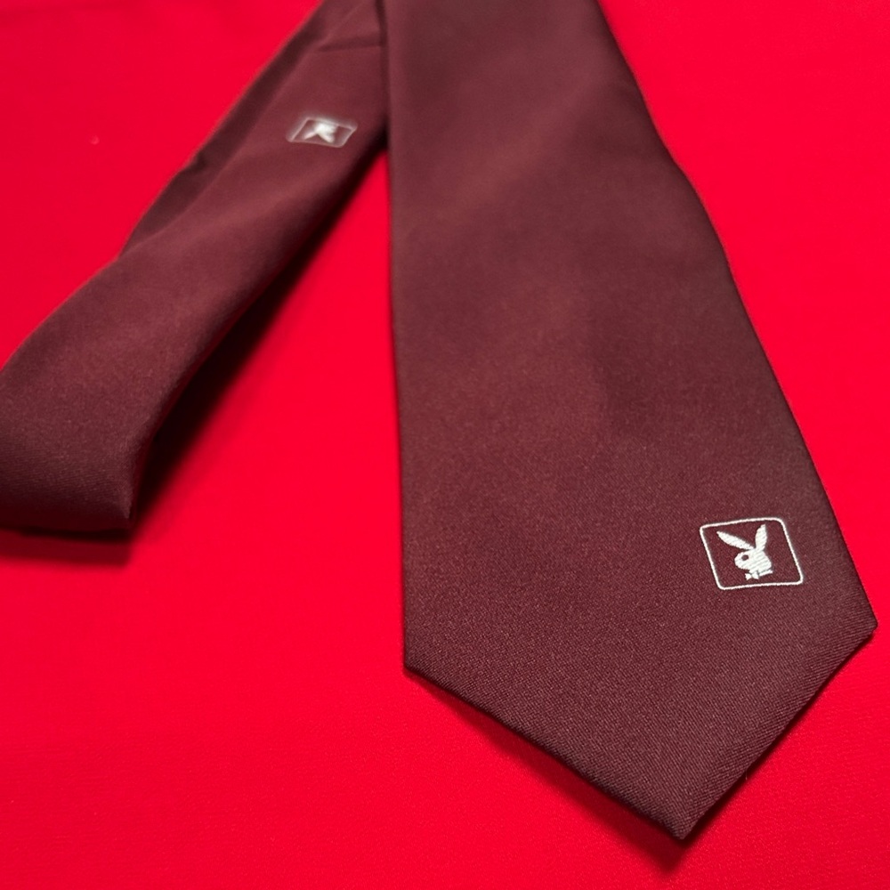 Playboy vintage 70s? Burgundy tie.